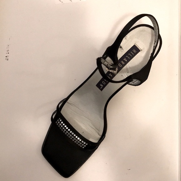 Hillard & Hanson “Augusta” Black Slingback Heels - Picture 3 of 17